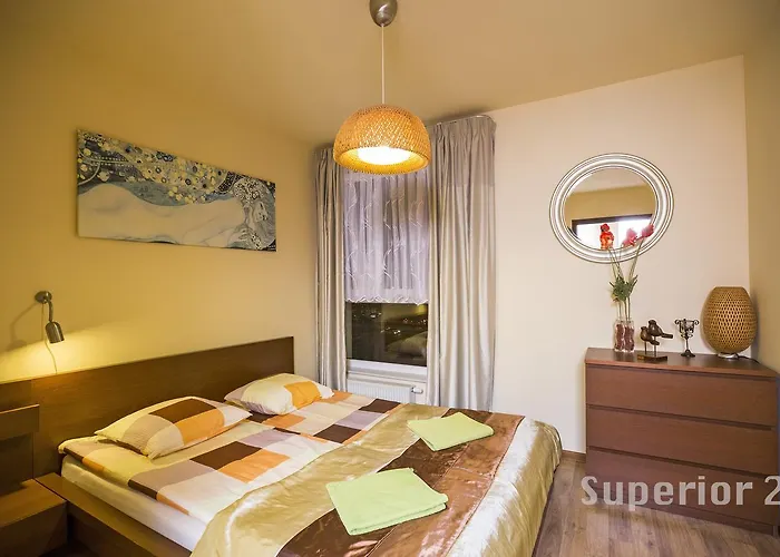 极地公寓酒店 *